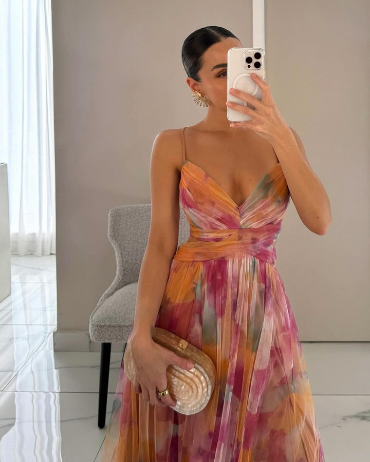 Veyla | Sculpted Silhouette Dress
