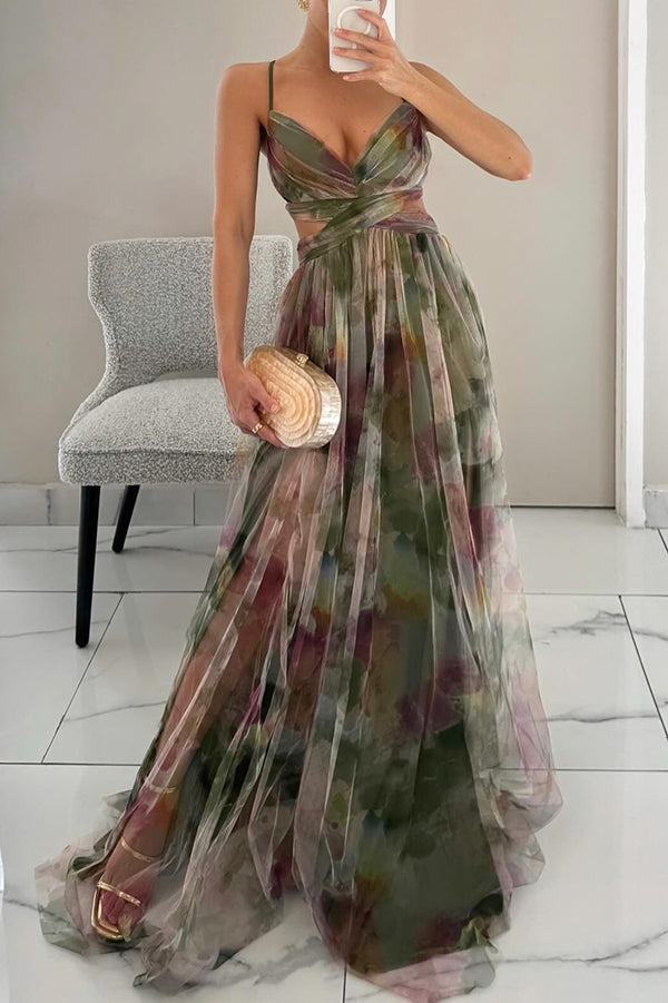 Veyla | Sculpted Silhouette Dress